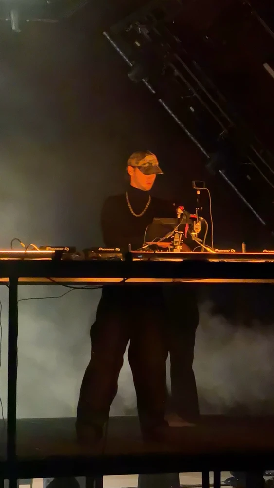 Image uploaded by Apple