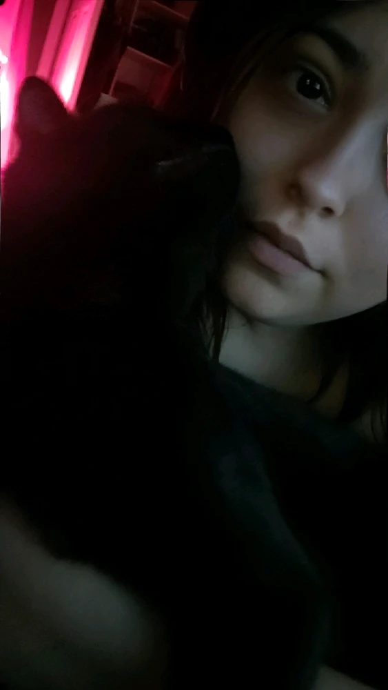 GIF uploaded by Alenia