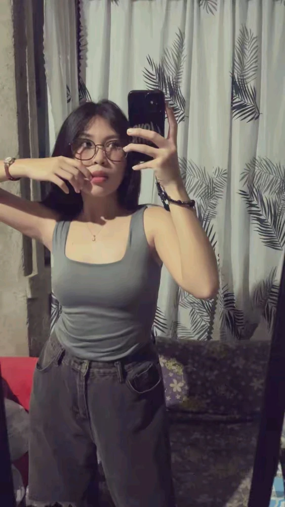 Gambar diunggah dening cee