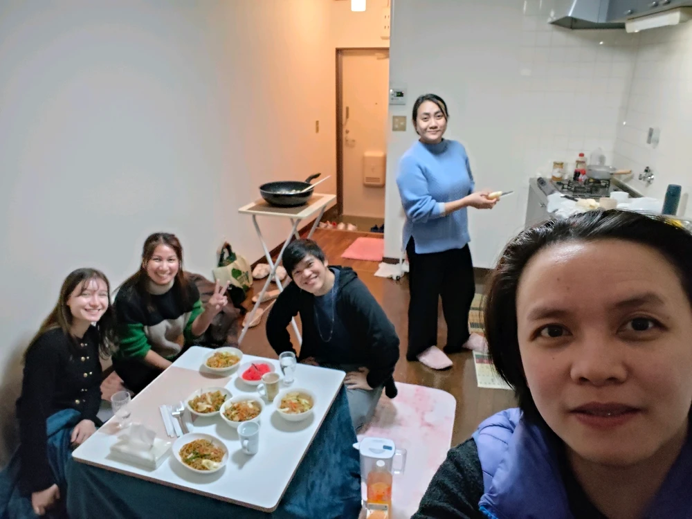GIF gi-upload ni Rene