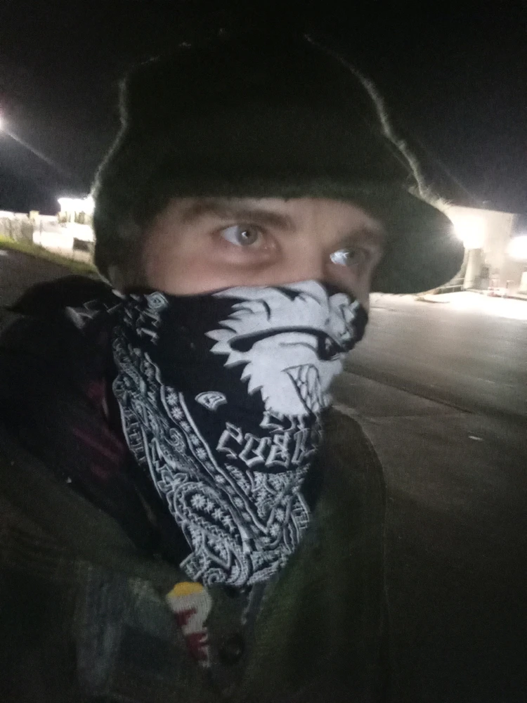 Gambar diunggah dening No No