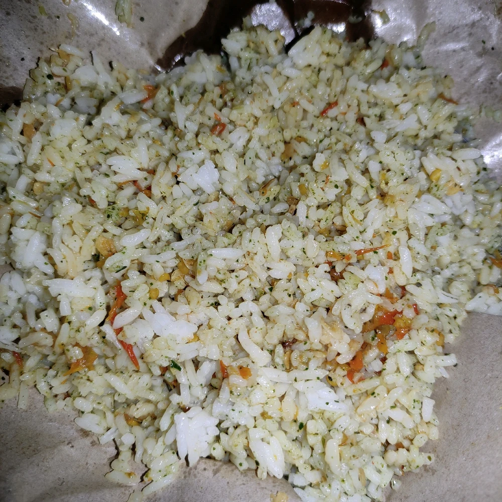 Gambar diunggah oleh 𝚅𝙴𝙻𝙾𝚄𝚁𝙸𝚇