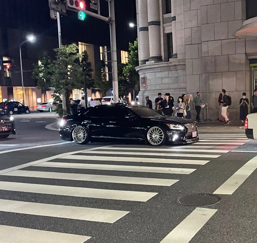 Gambar diunggah dening Evan