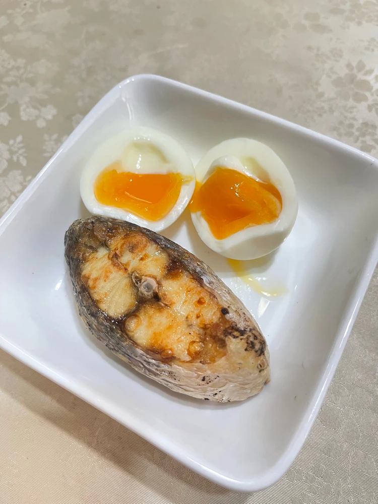 GIF uploaded by Kluay