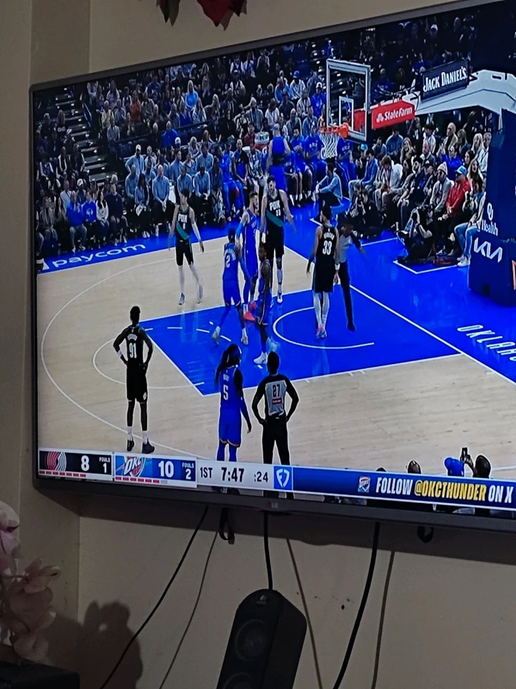 GIF uploaded by Mina