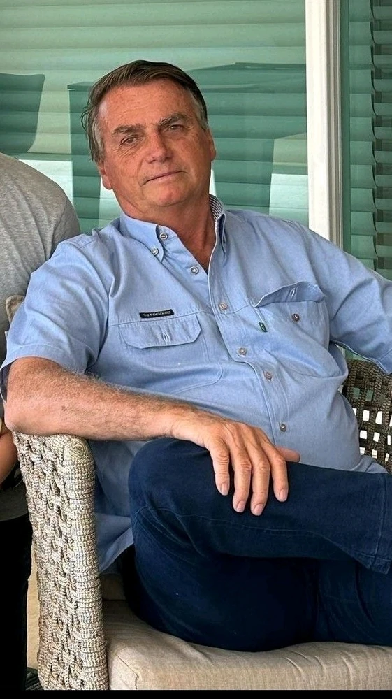 GIF uploaded by Bruno Tadeu Reis Matos