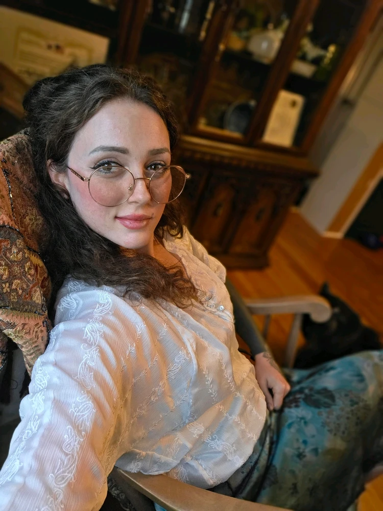 GIF uploaded by Mori