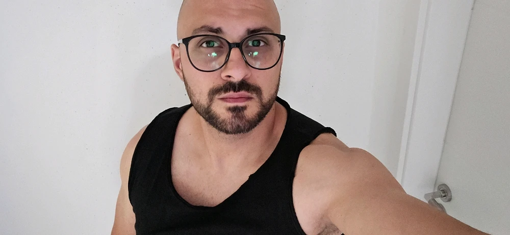 GIF uploaded by Marcel