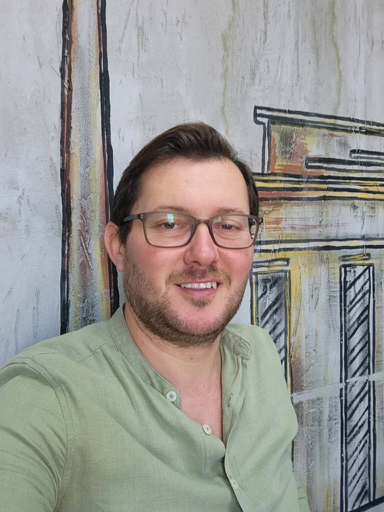 LehrerCihan tarafından yüklenen GIF