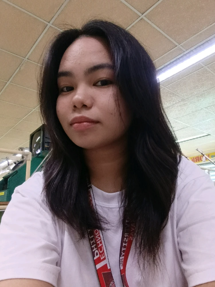 GIF uploaded by Ella