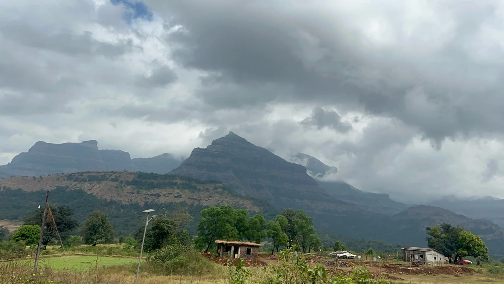 GIF uploaded by Guri