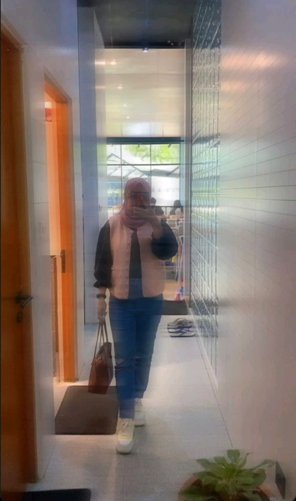 GIF uploaded by Vey