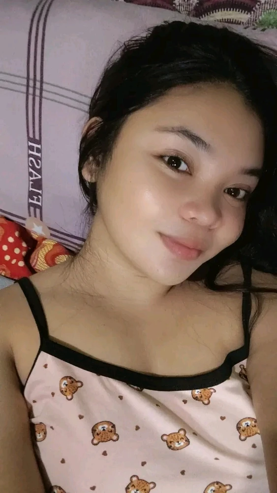 GIF uploaded by Riri