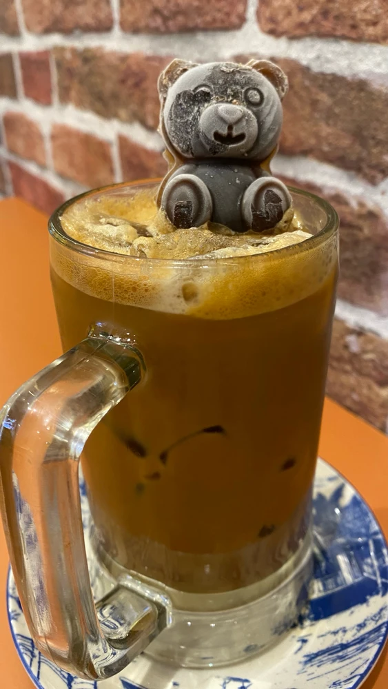 GIF uploaded by Mademoiselle Amy