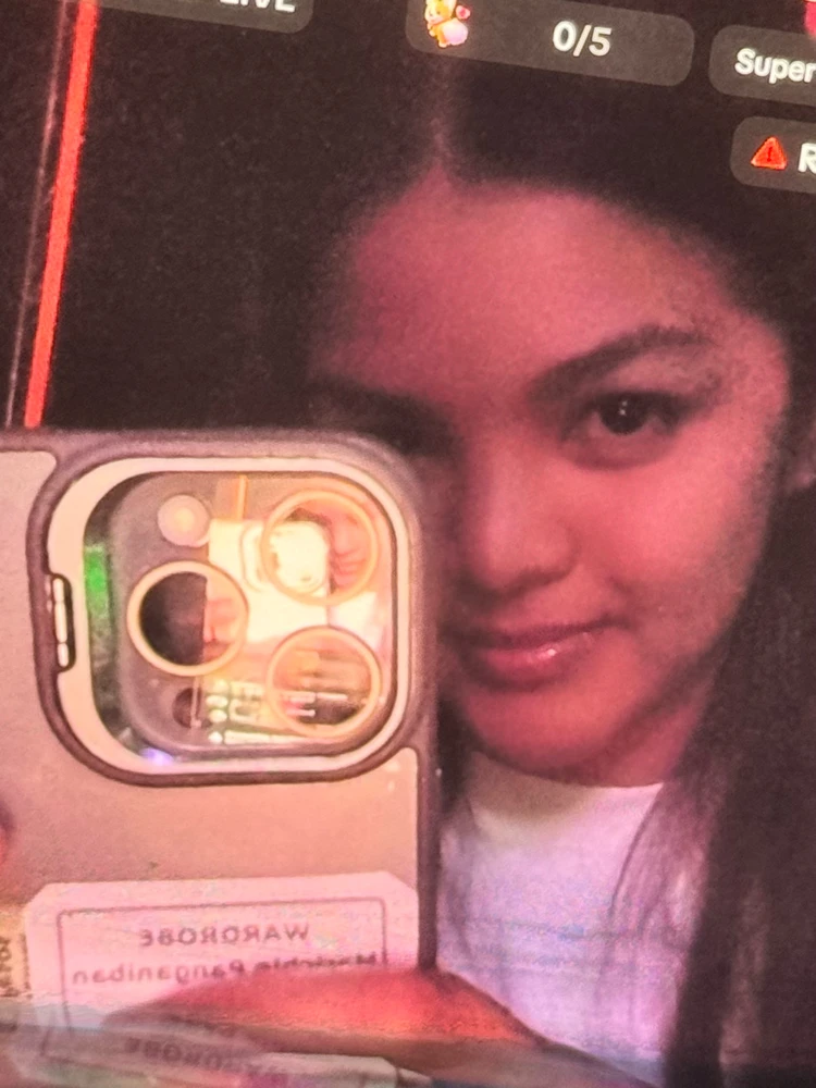 GIF uploaded by Marichie