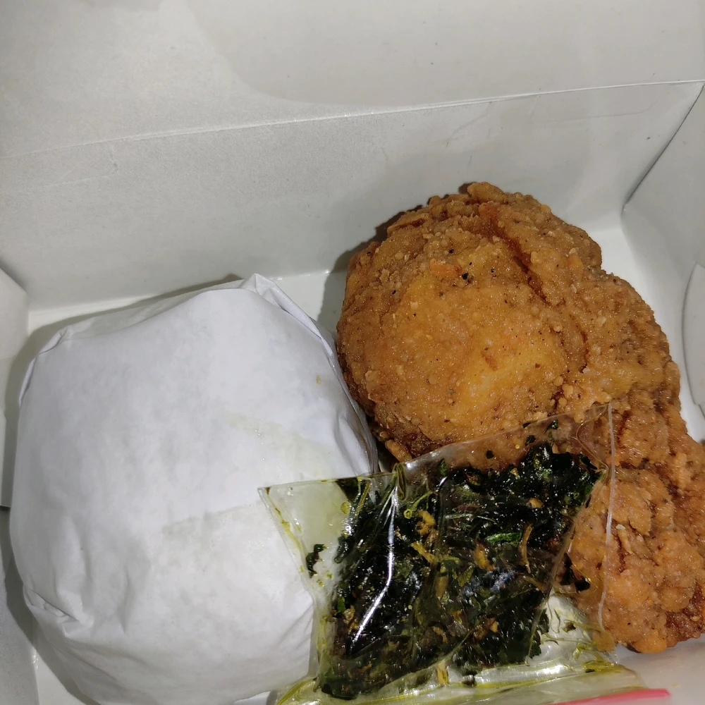 Gambar diunggah oleh 𝚅𝙴𝙻𝙾𝚄𝚁𝙸𝚇