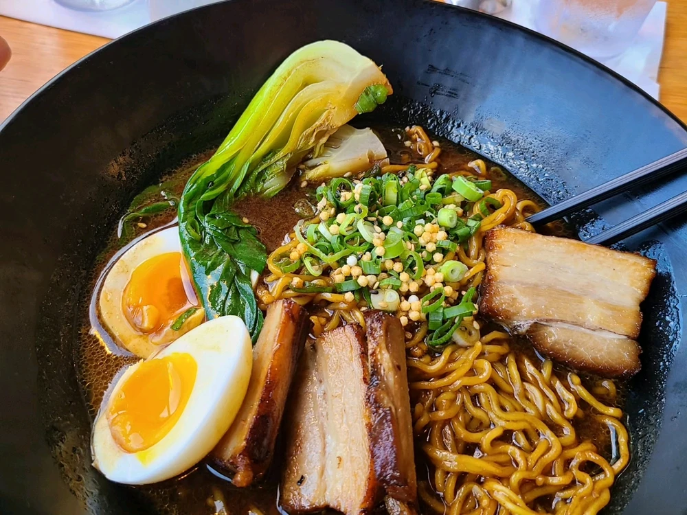 GIF uploaded by Angel