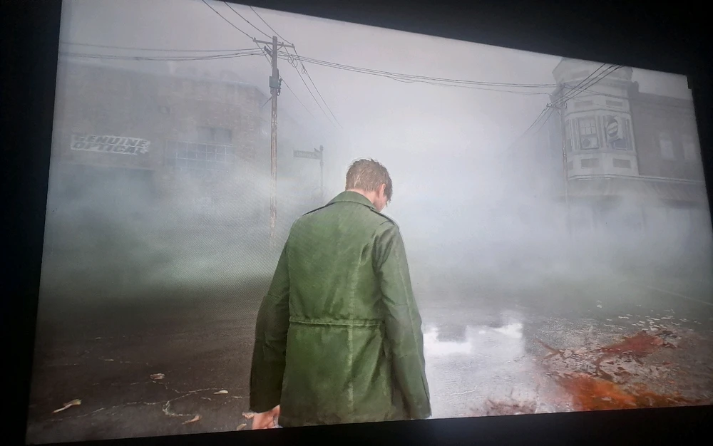 Simon yo tengo la culpa de jugar esto en la noche y con luces apagadas xd