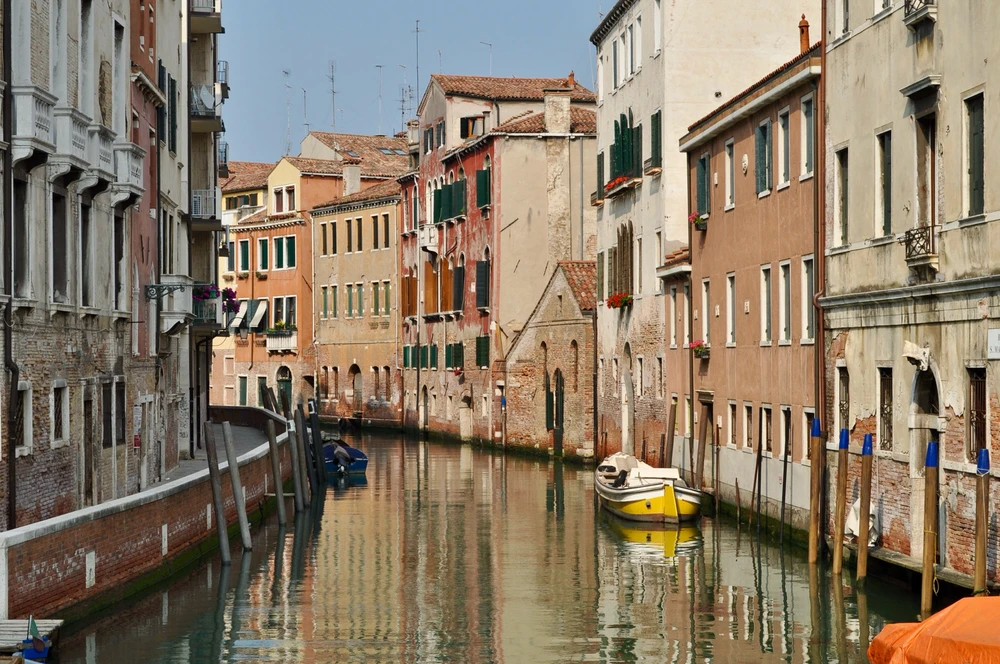 Gambar diunggah dening Artem