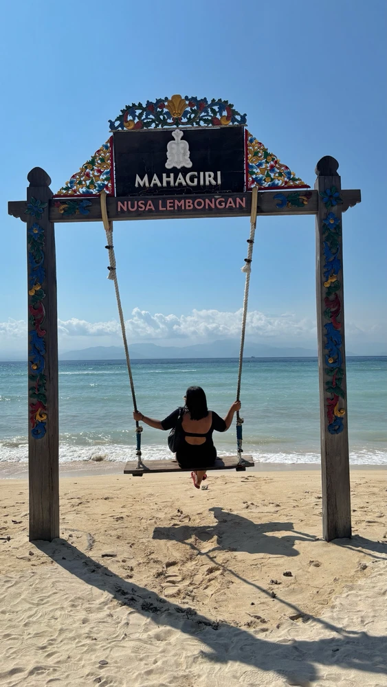 GIF uploaded by Novin