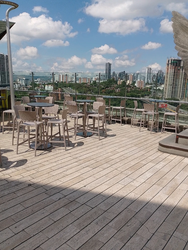 GIF uploaded by Jeniffer