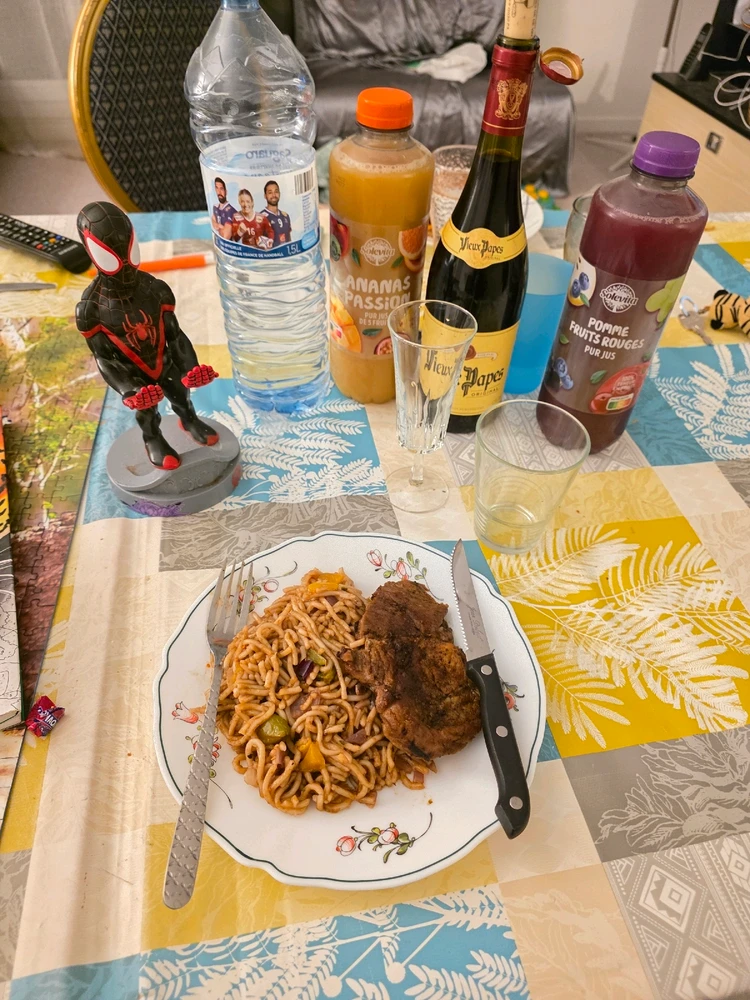 GIF uploaded by A༗