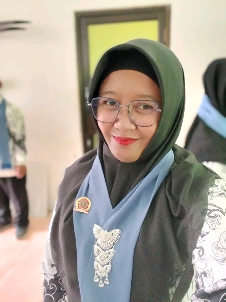 GIF diunggah oleh Ina