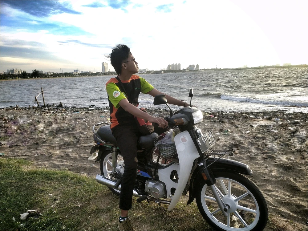 GIF diunggah oleh Faiz