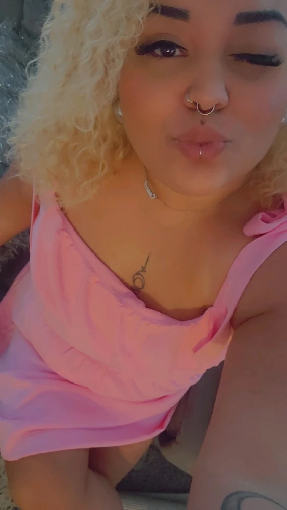 Image uploaded by 𝕸𝖎𝖘𝖘🌙𝕸𝖔𝖔𝖓