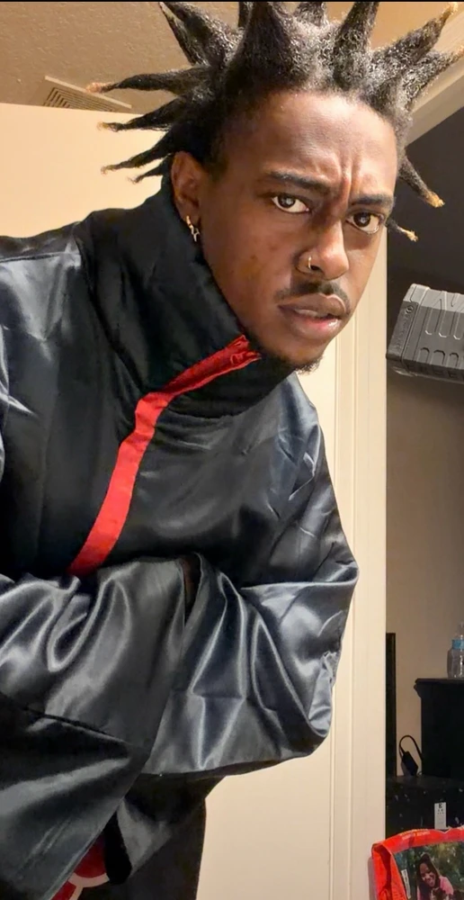 GIF uploaded by Rese