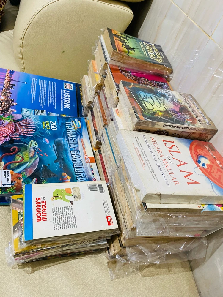 GIF uploaded by Vivi