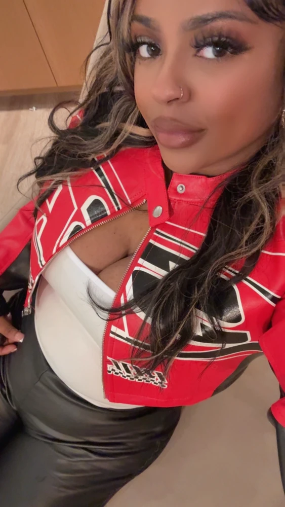 GIF uploaded by Donna