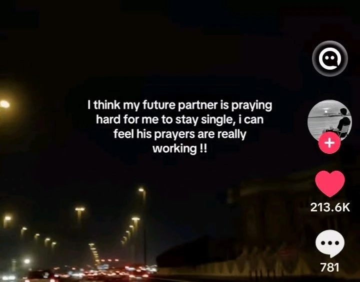 GIF diunggah dening Meyy