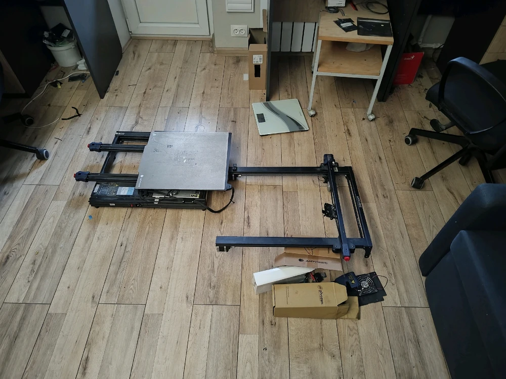 Зображення завантажив chimp_on_the