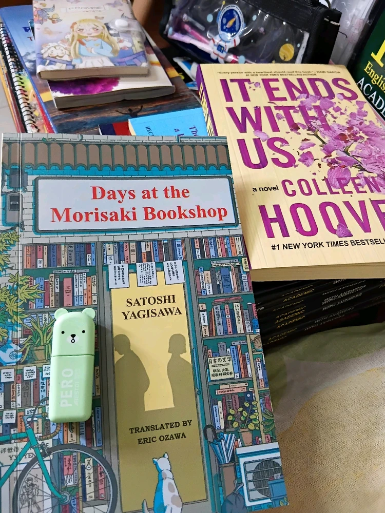 GIF uploaded by Urbi