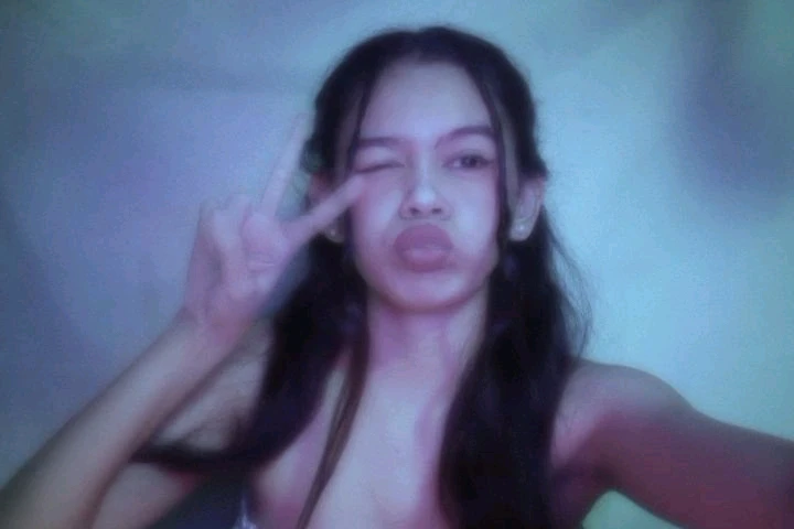 GIF diunggah dening Danelyn Gaudicos