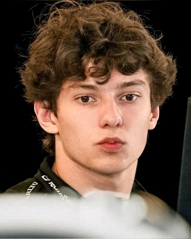 GIF uploaded by bella