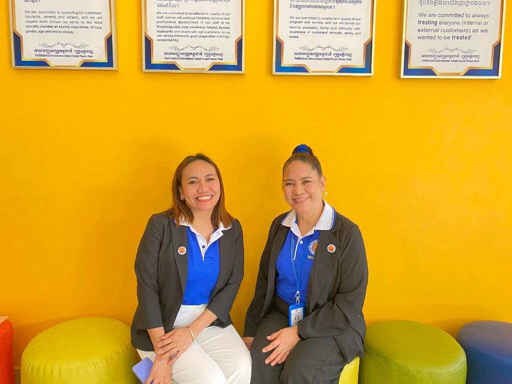 GIF uploaded by Maria