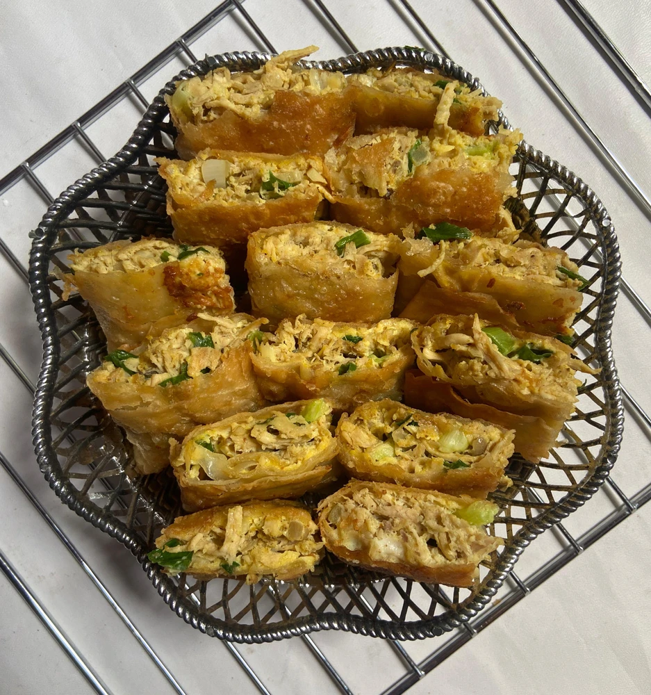 GIF uploaded by Vina