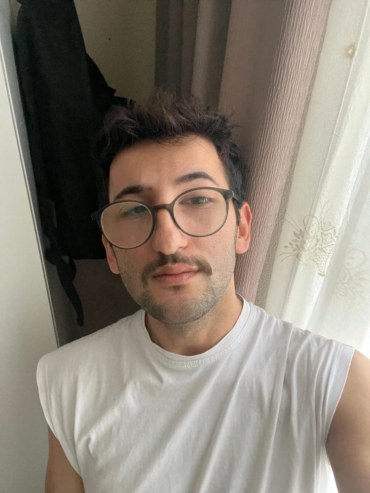 Gumball tarafından yüklenen GIF