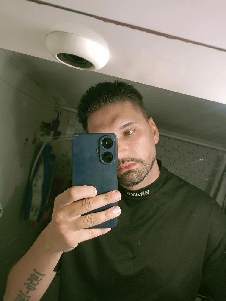 GIF ανέβηκε από Ταξιάρχης