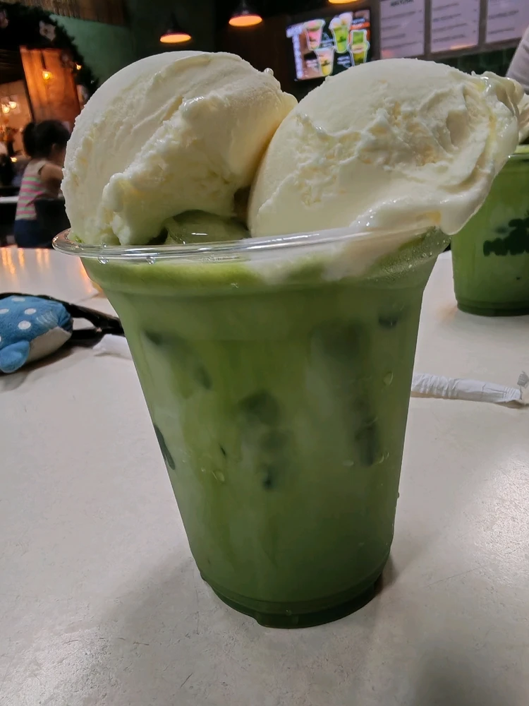 GIF uploaded by Michelle