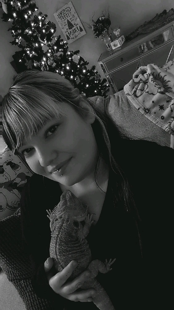 GIF uploaded by Hannah