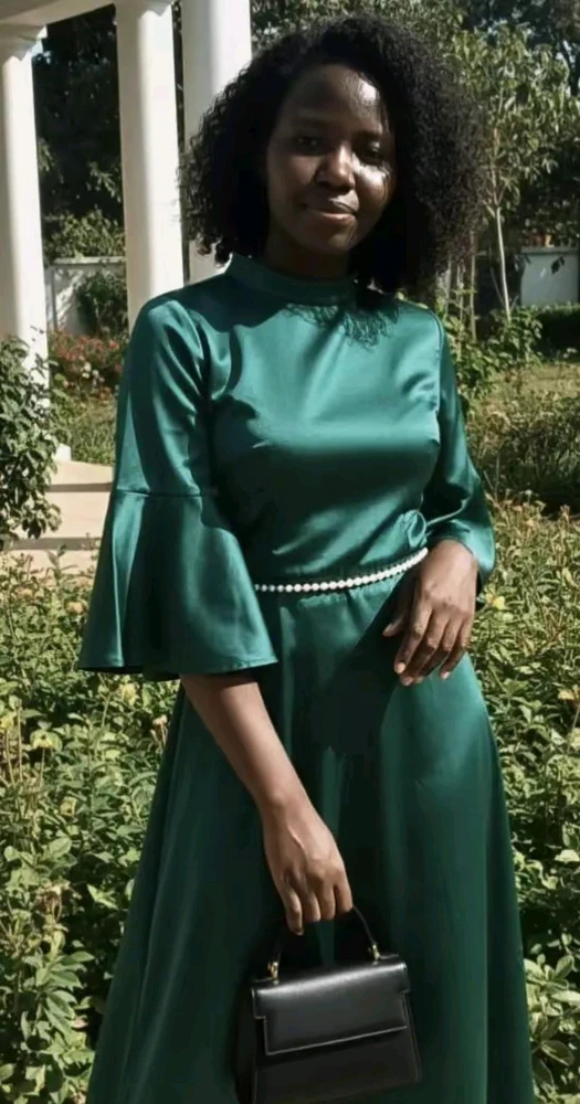 GIF uploaded by Beverlyn