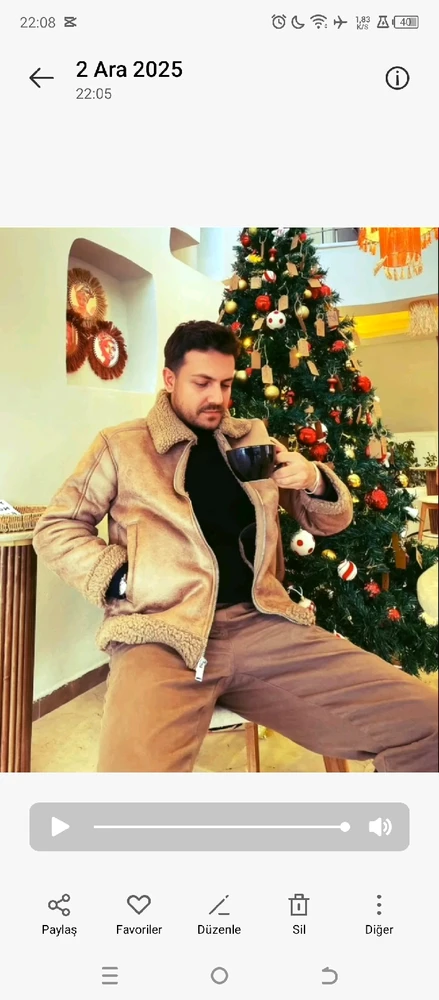 Soner tarafından yüklenen GIF