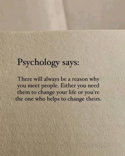 GIF uploaded by Lina