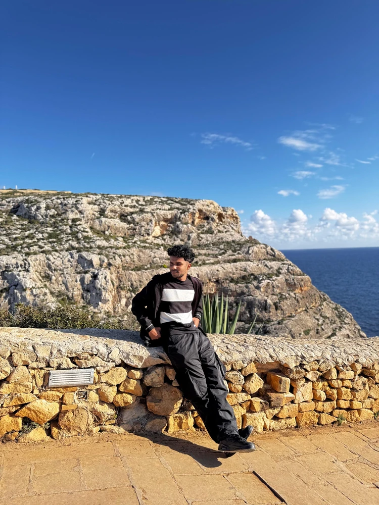 GIF uploaded by Ajex