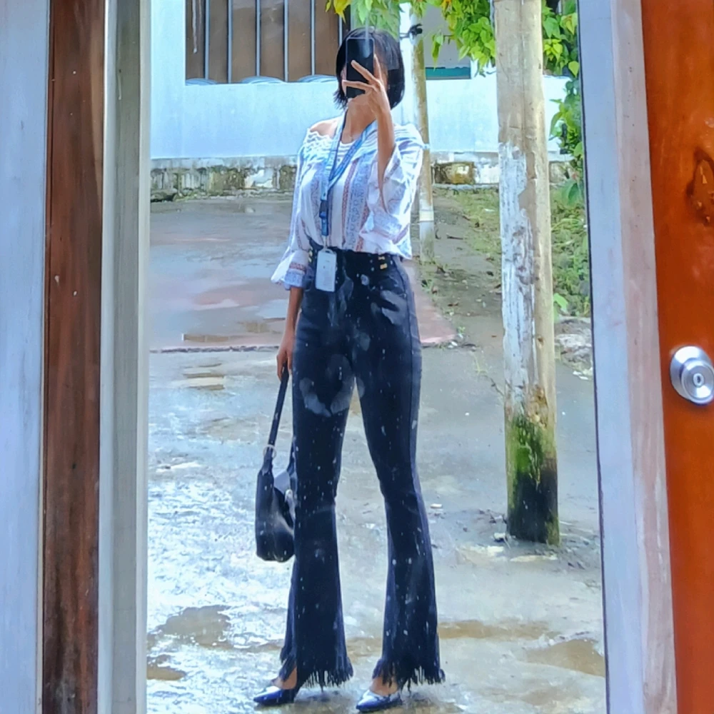 I-upload ni Honey ang larawan