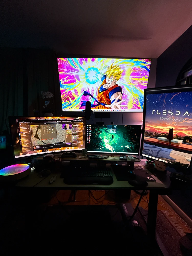 GIF uploaded by Aaqib