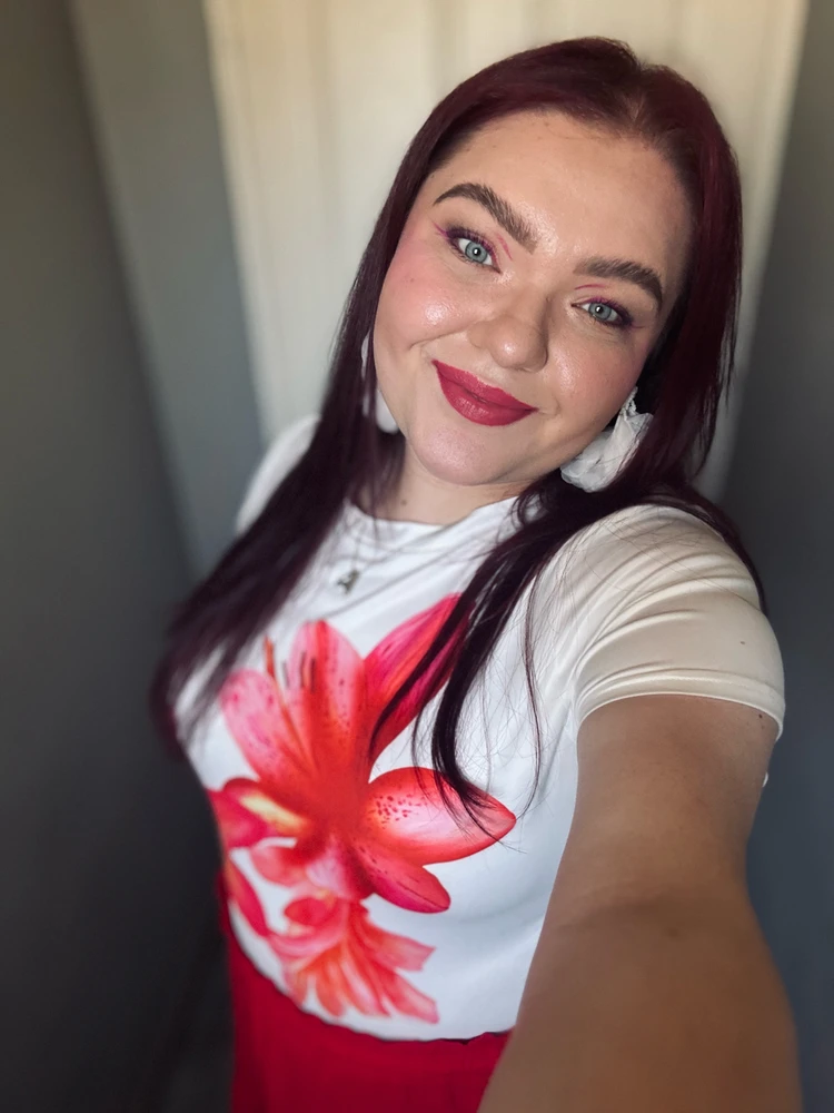 GIF uploaded by Ané